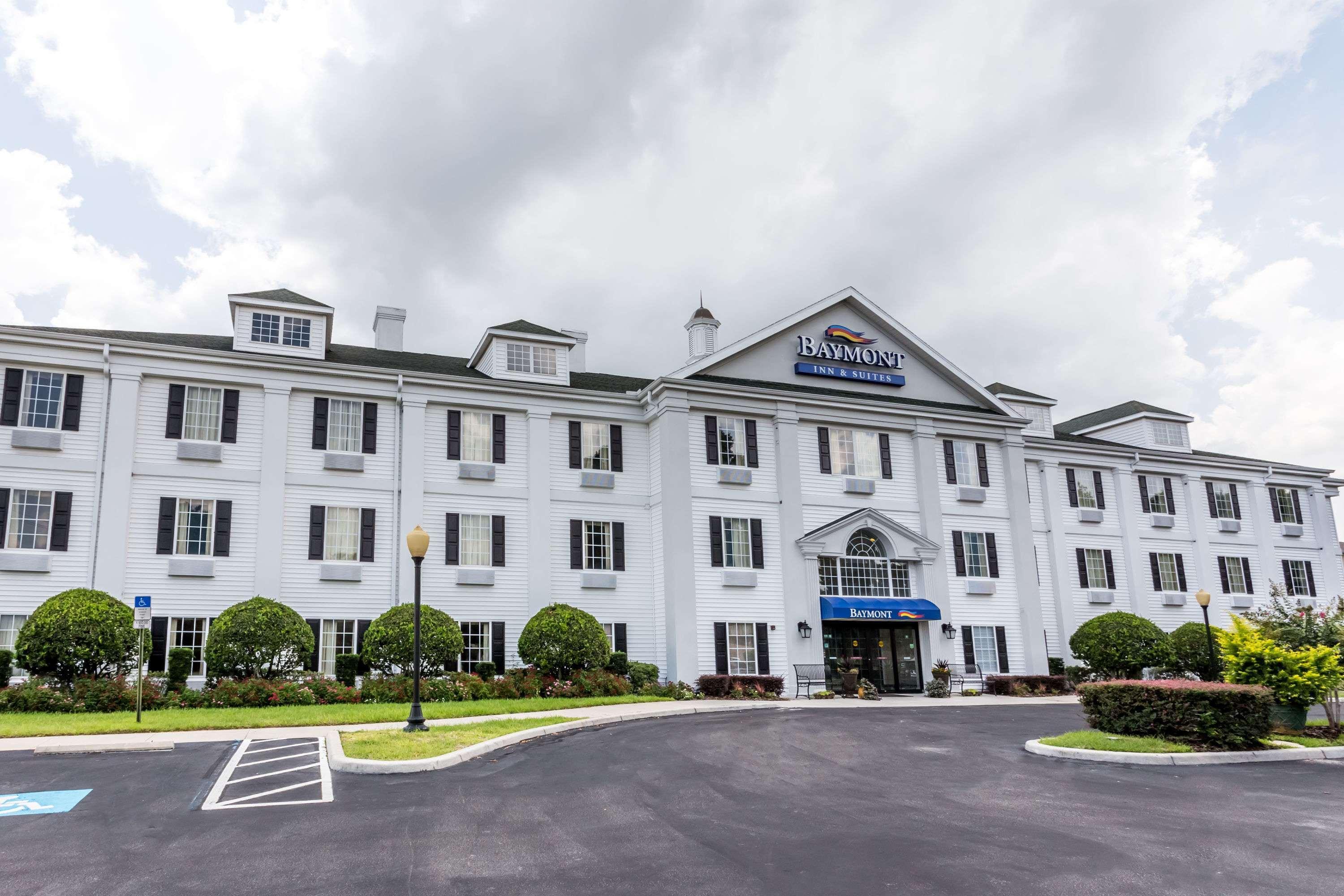 Baymont By Wyndham Lakeland Exterior foto